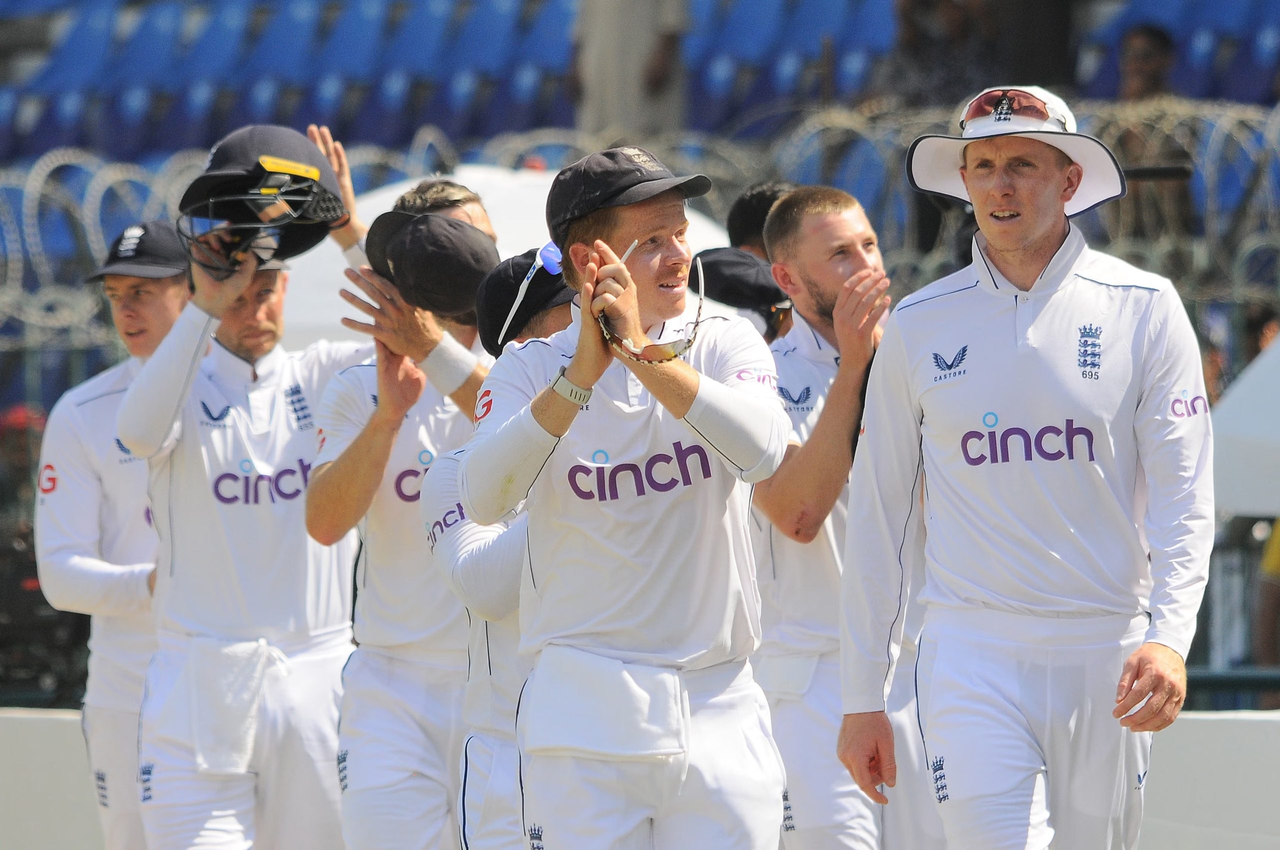 ezgif.com-webp-to-jpg-converter - 2025-12-27T152915.401